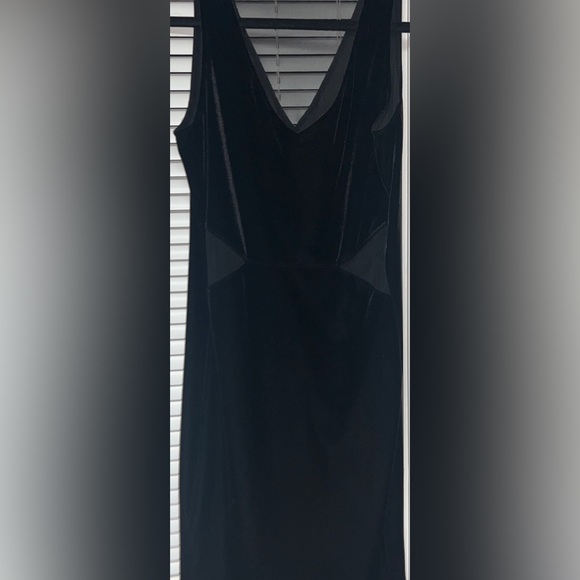 Velvet black Dress - Picture 1 of 3